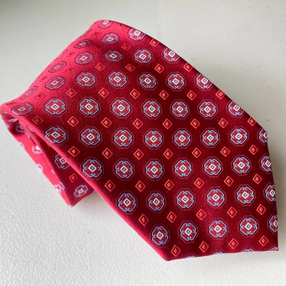 Ermenegildo Zegna Red / Burgundy Geometric Medallion Print Men's Silk Tie - Picture 2 of 4